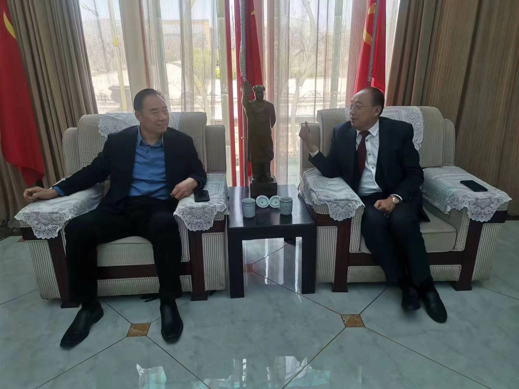 水发建大建设集团总经理邵长青一行莅临天津恒运能源集团旗下百枣纲目集团考查合作项目