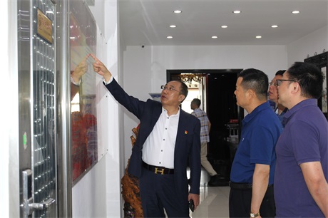 荆门市市委副秘书长杨希林领导一行莅临 天津恒运能源集团参观考察