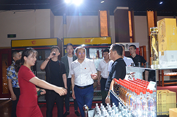 王一帆董事长来恒运能源集团旗下农业产业百枣纲目(集团)考察