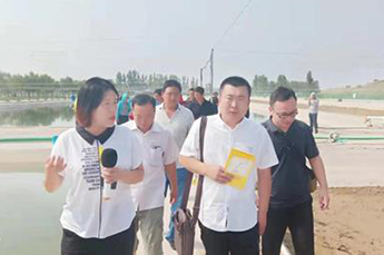 内黄县精准扶贫参观团一行走进恒运能源集团 旗下农业产业清洋湖参观考察