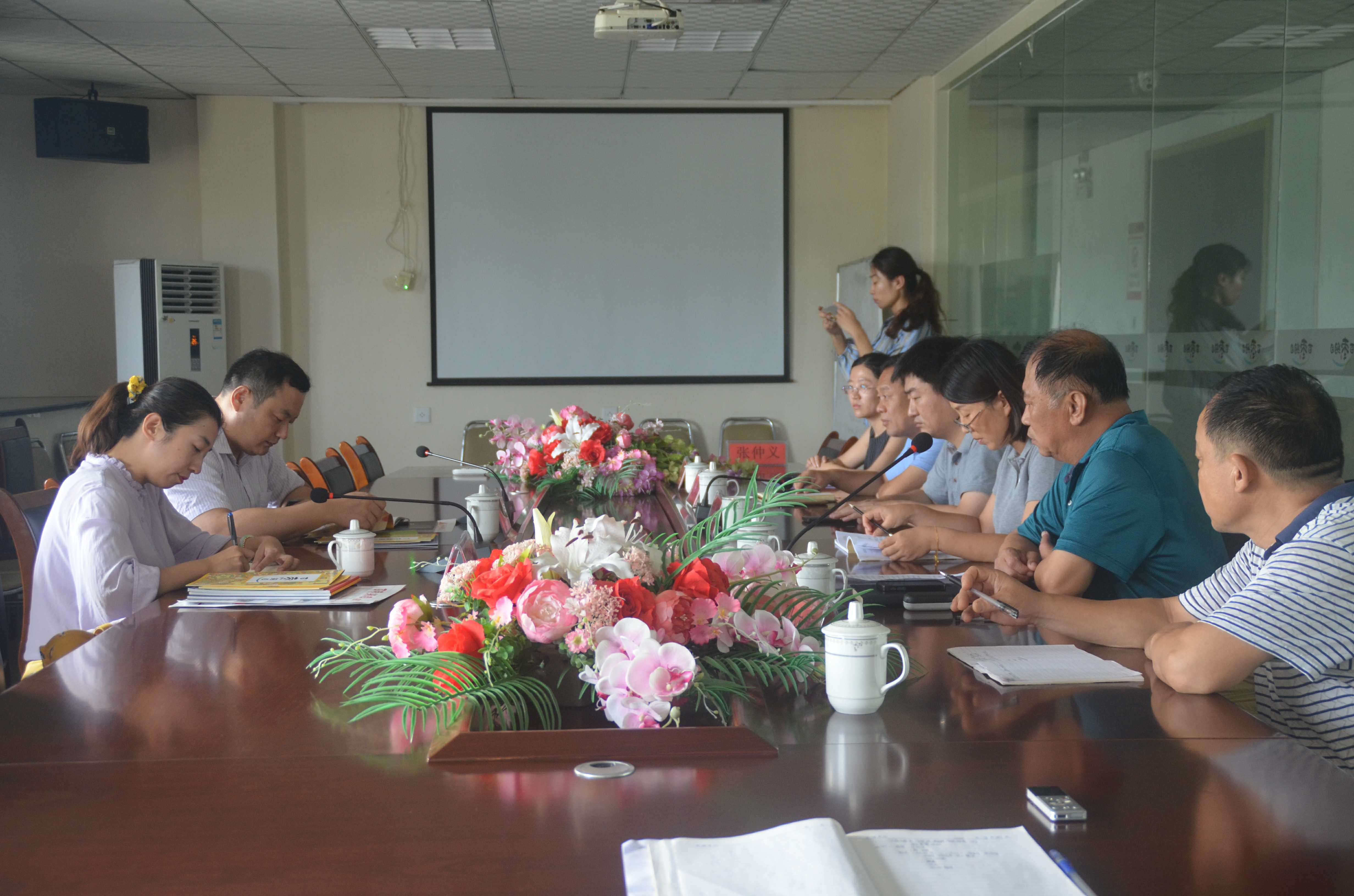 山东大学经济学院副院长石绍宾一行到恒运能源集团旗下农业产业百枣纲目(集团)考察