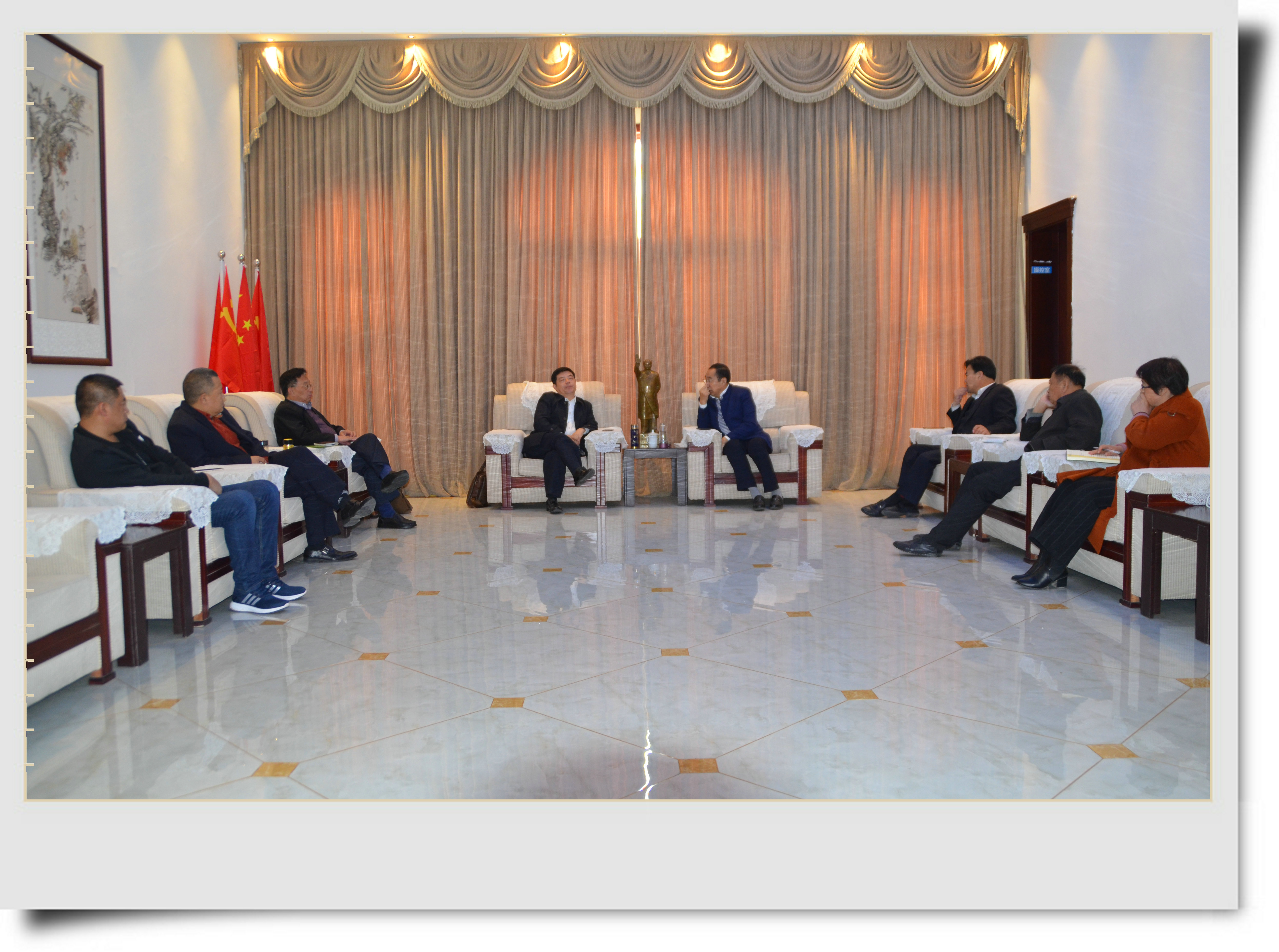 中国工程建设标准化协会建材分会常务副秘书长任其勇一行来恒运集团旗下农业企业百枣纲目(集团)考察