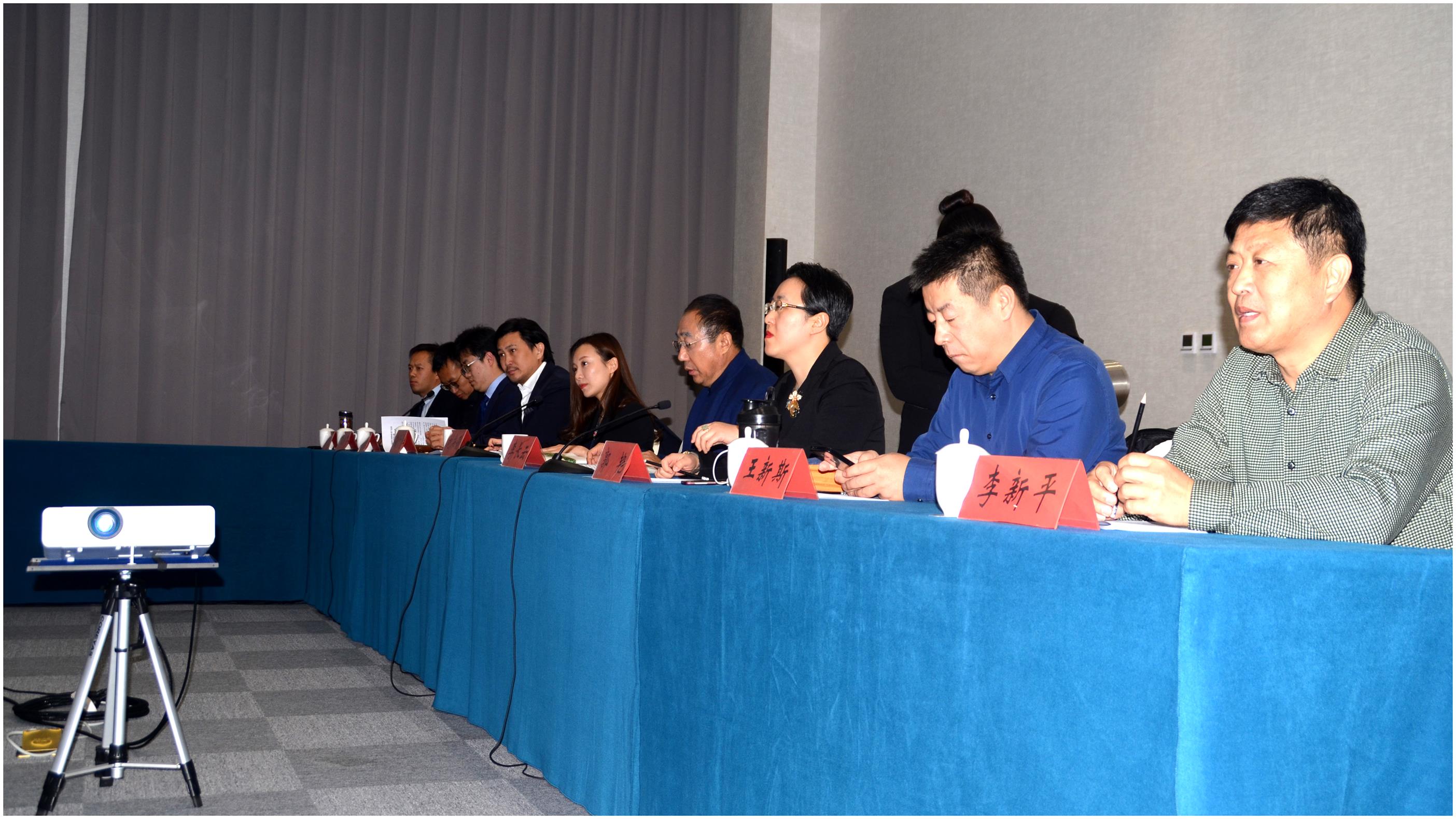 筑巢引凤 助推新发展