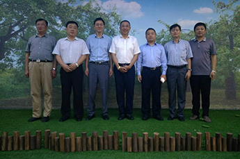 南京红太阳股份有限公司领导莅临恒运能源集团旗下农业产业百枣纲目(集团)考察调研