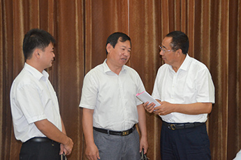 恒运能源集团董事局主席李长云受邀参加乐陵市新的社会阶层人士联合会第一次会员代表大会和乐陵市新的社会阶层人士联合会成立大会