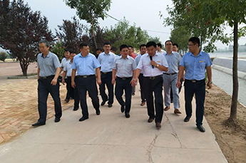 中国农业部渔业渔政管理局副局长 韩旭一行莅临清洋湖考察调...