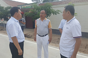 山东省委常委、省秘书长高贤德一行莅临乐陵市调研考察精准扶贫工作恒运能源集团董事局主席李长云陪同调研