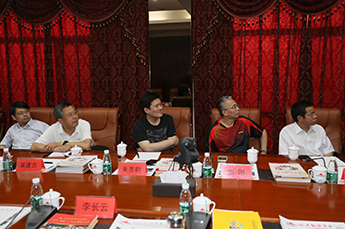 德州市金融工作办公室党组书记、主任朱恩鹤一行莅临恒运能源集团参观指导