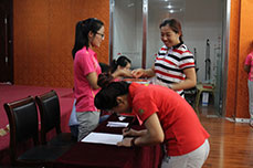 2014恒运能源集团首届高尔夫赛完成赛前抽签工作