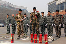 御海假日国际水疗会所举行春季军训与消防培训