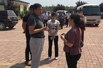 武城水产局领导一行到清洋湖考察台湾泥鳅养殖项目